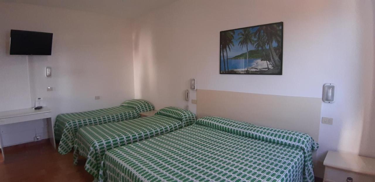 Hotel Oleandro Marciana  Bagian luar foto