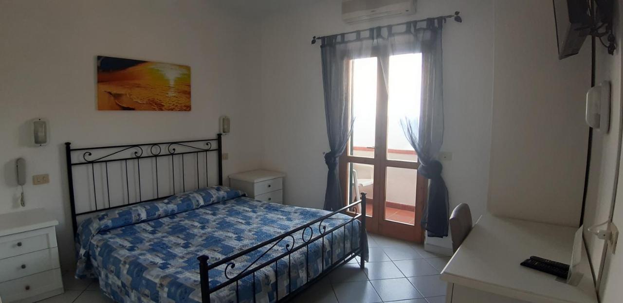 Hotel Oleandro Marciana  Bagian luar foto